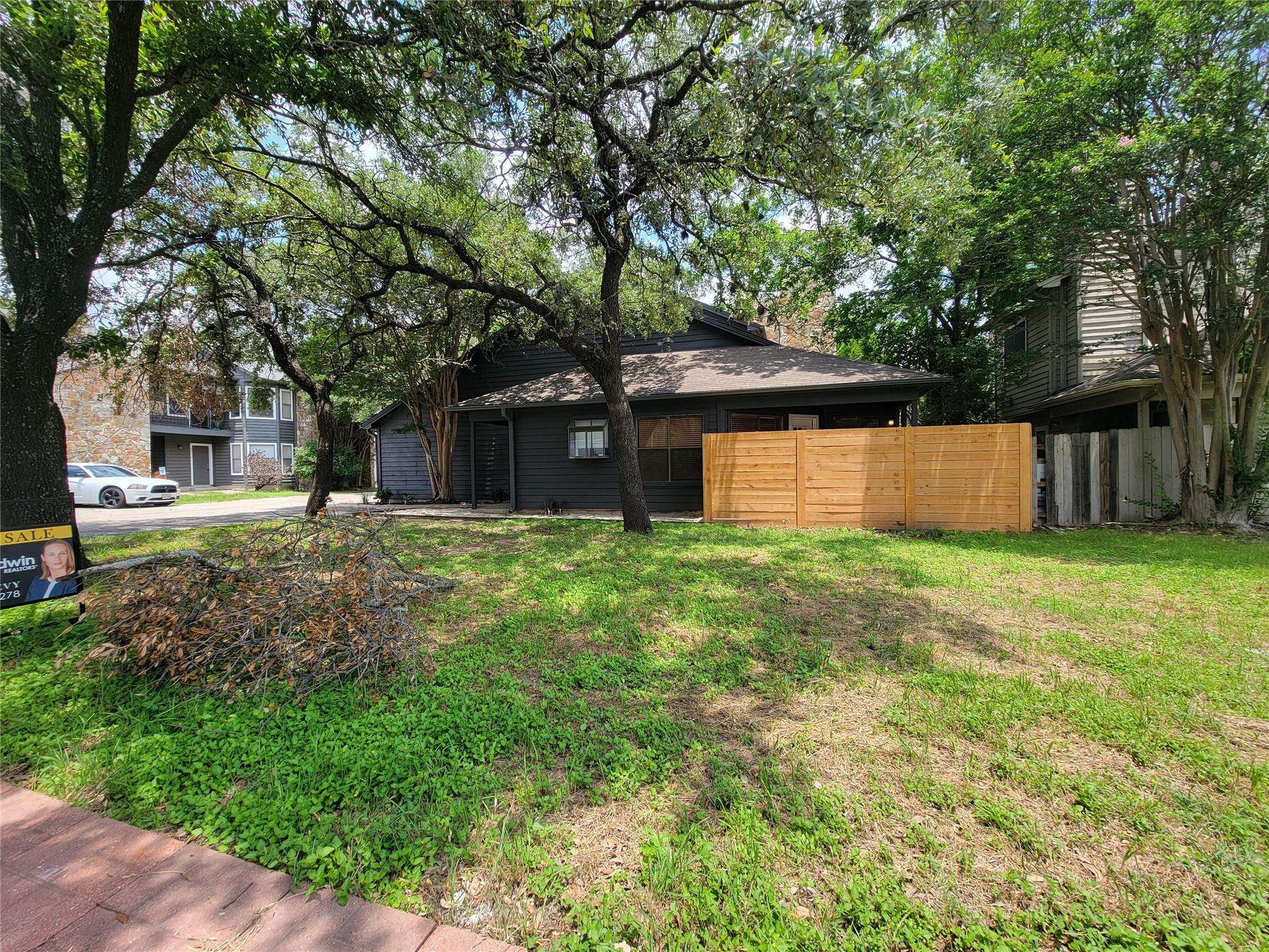 8706 Schick RD #A, Austin, TX 78729