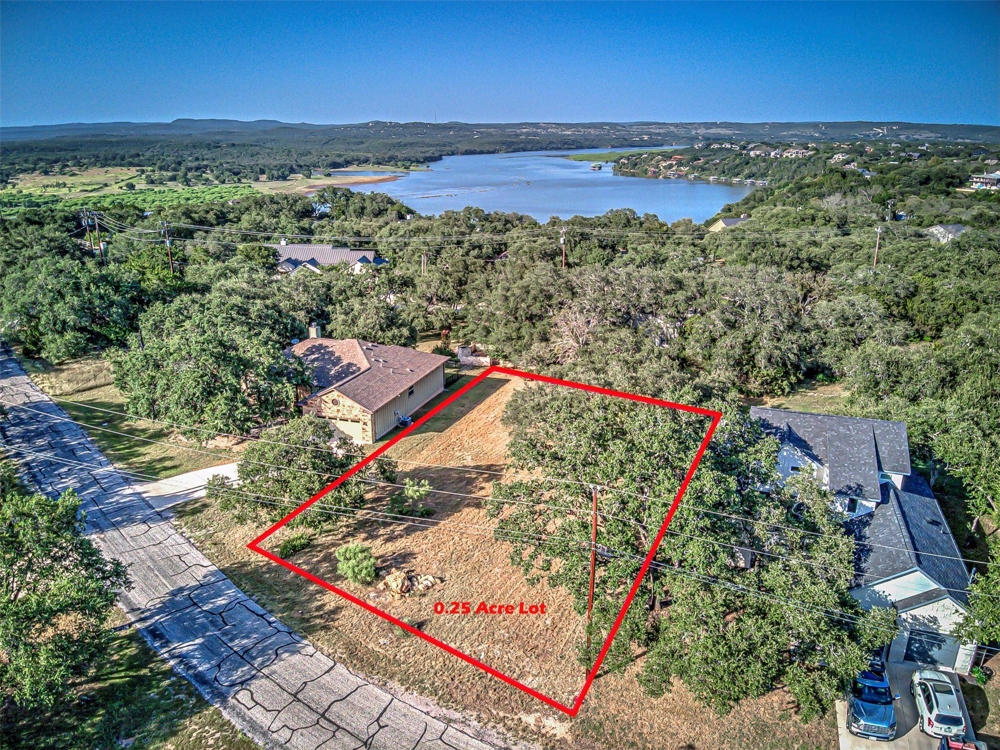 311 Bedford DR, Spicewood, TX 78669