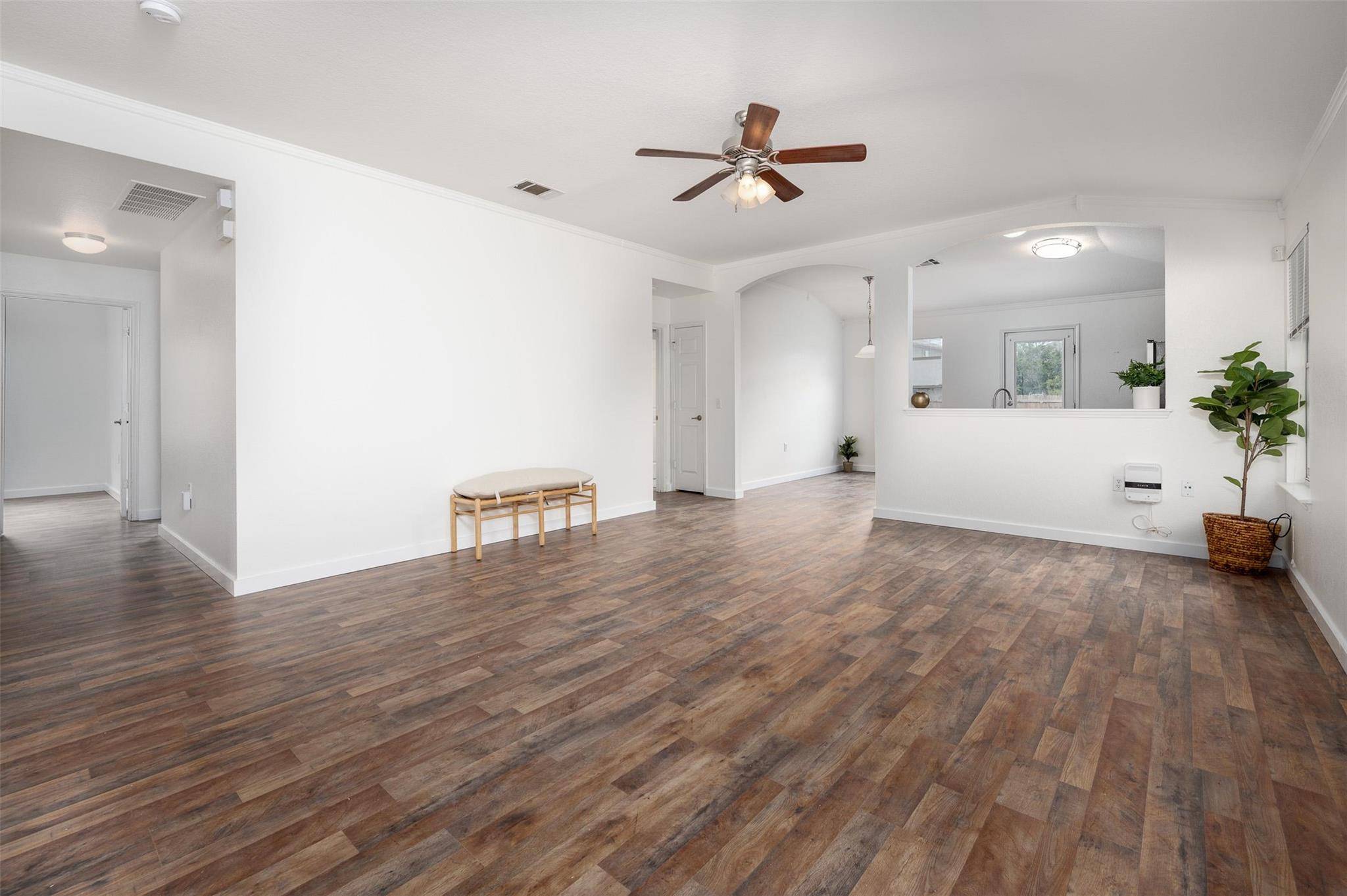 13009 Noche Clara DR, Del Valle, TX 78617