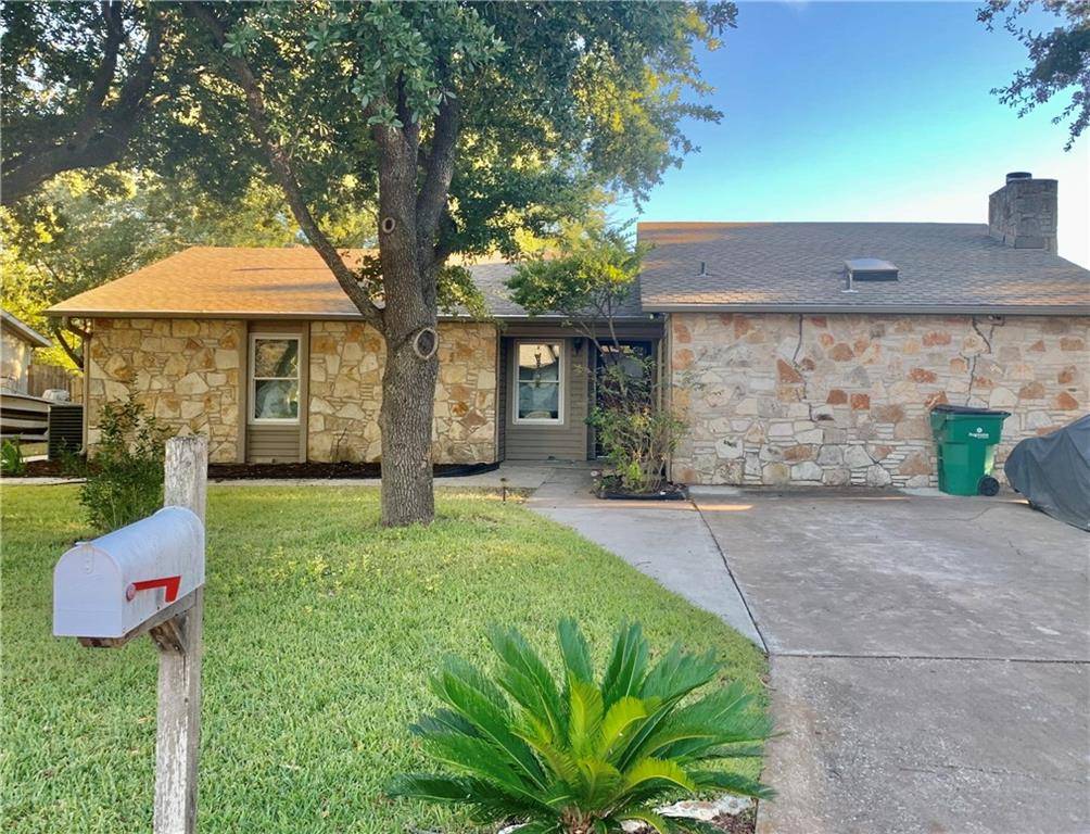1415 Hillcrest DR, Taylor, TX 76574