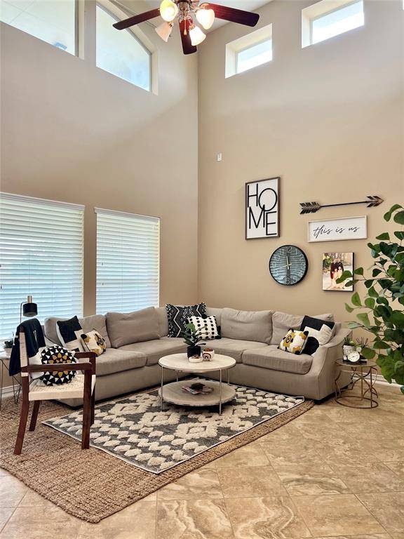 20016 Wearyall Hill LN, Pflugerville, TX 78660