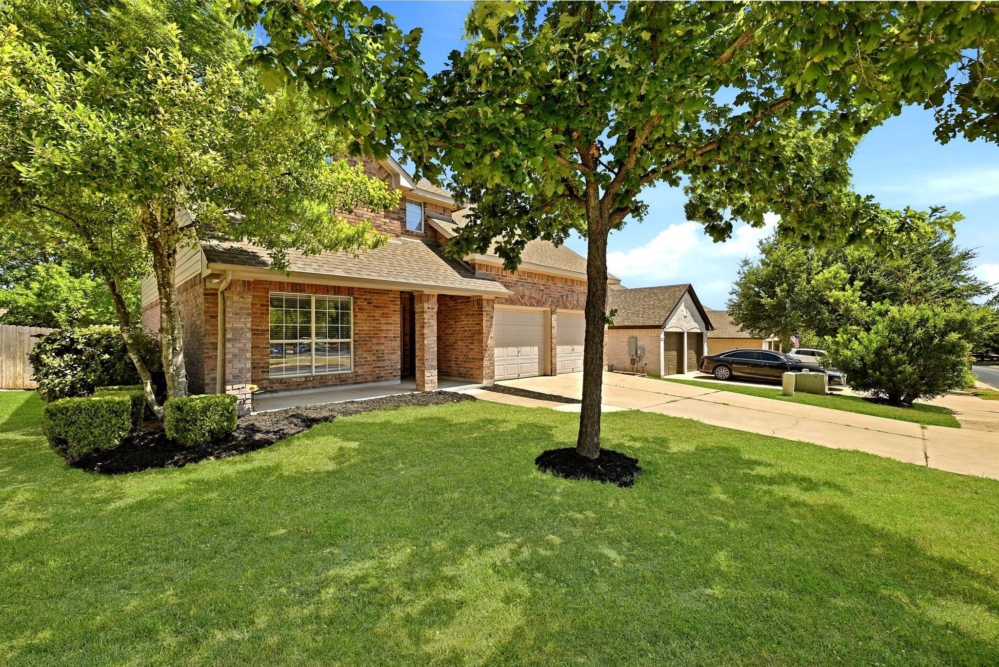 19301 Sunken Creek PASS, Pflugerville, TX 78660