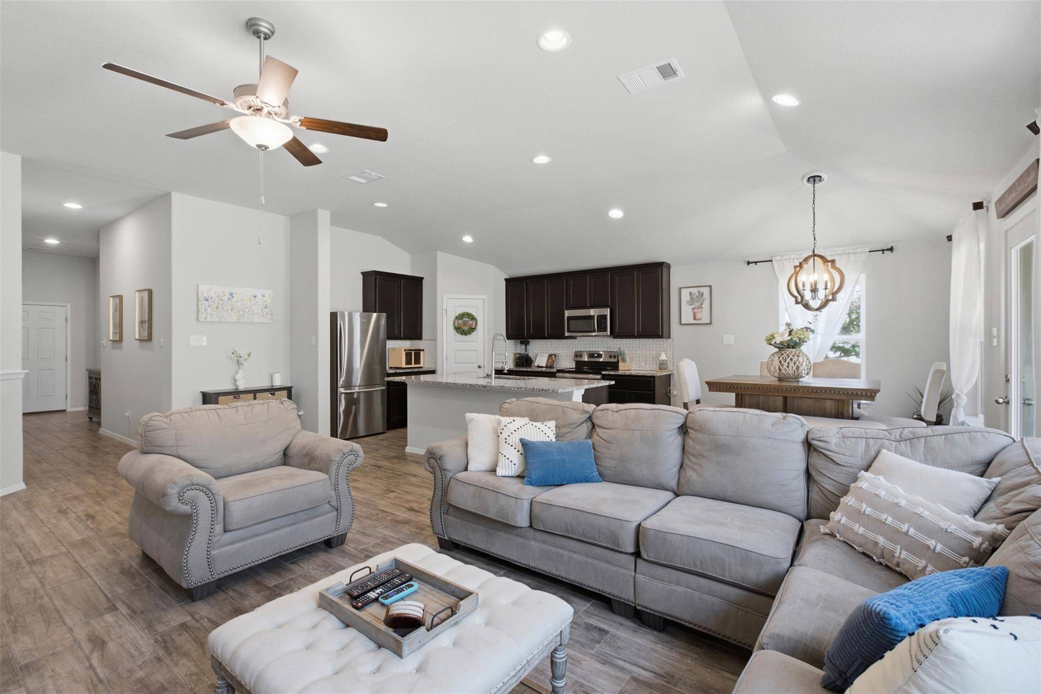 20812 Twisting TRL, Lago Vista, TX 78645