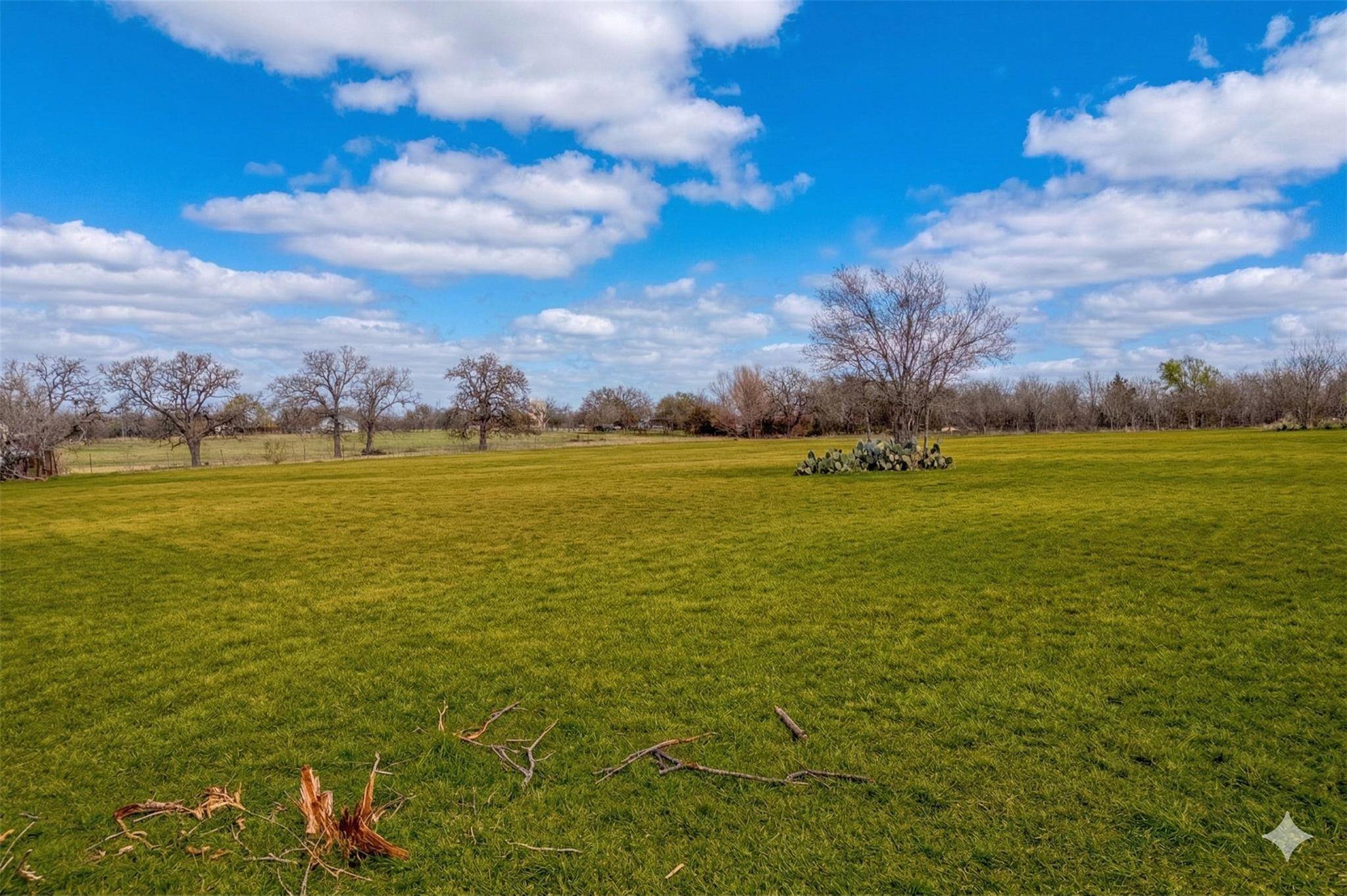 839 Smith RD, Rockdale, TX 76567