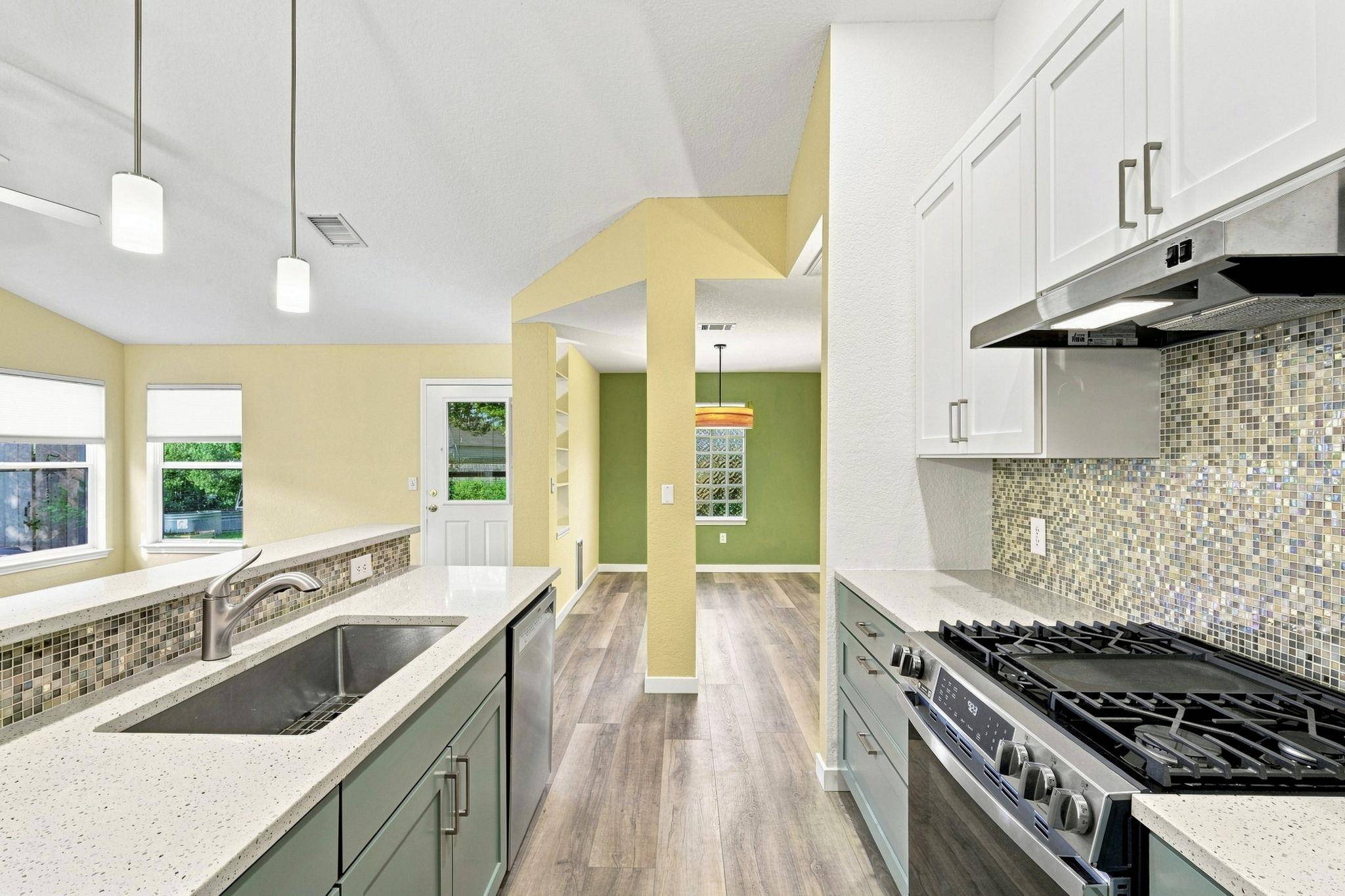 196 Prairie Springs LOOP, Georgetown, TX 78626