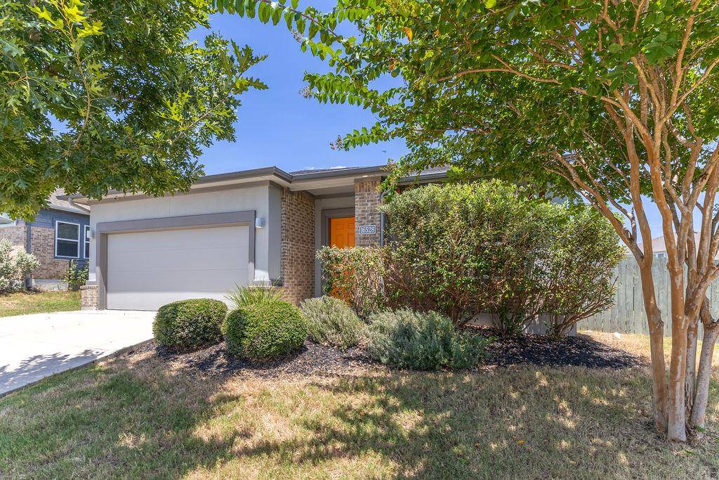 16528 Glimmering RD, Manor, TX 78653