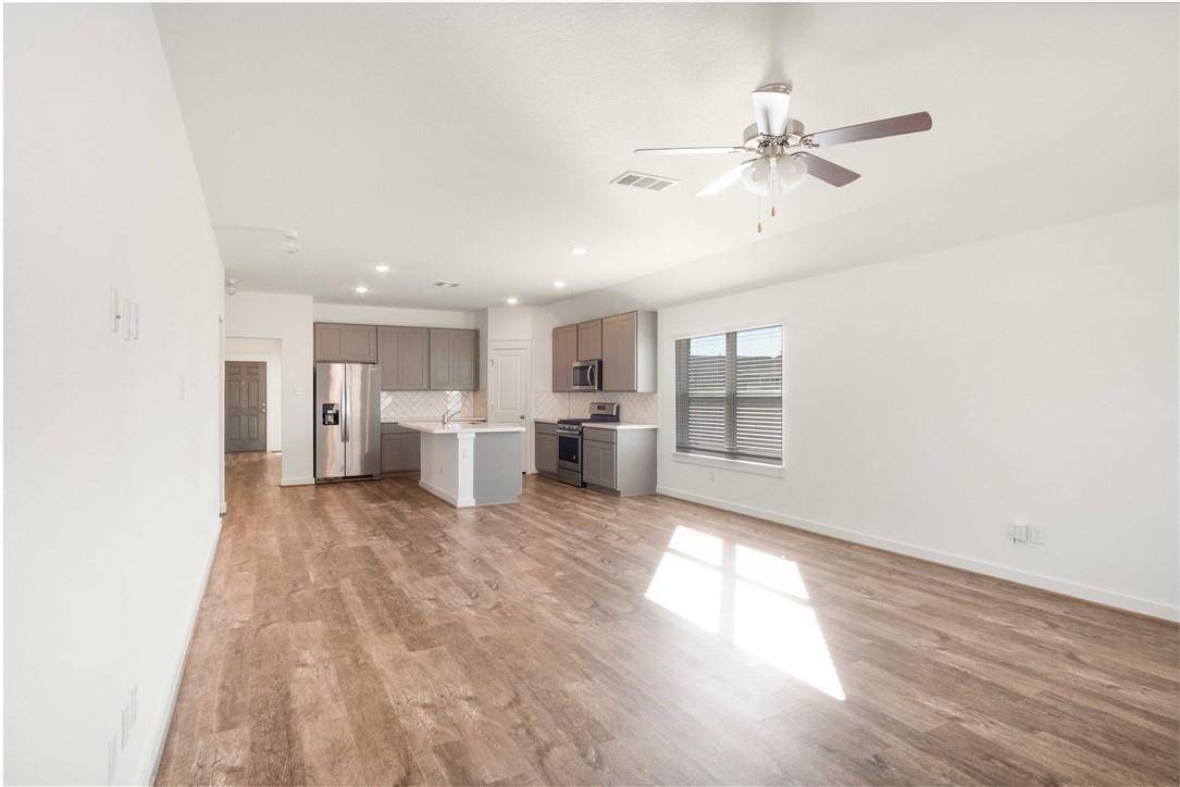 12100 Mossygate TRL, Manor, TX 78653