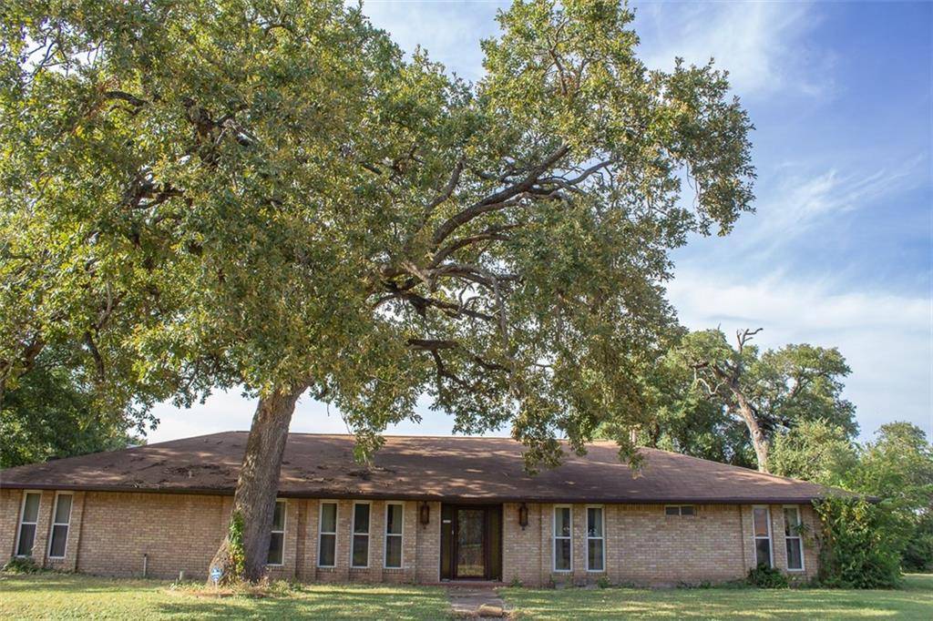 1015 Rock Dam RD, Marlin, TX 76661