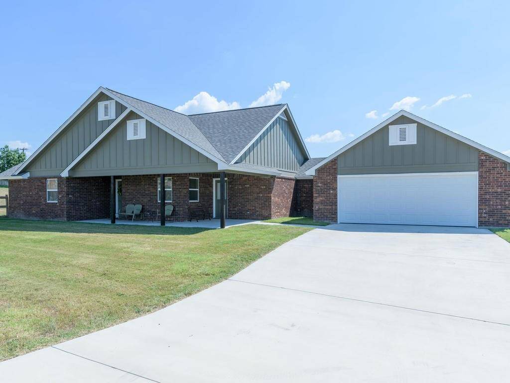 503 Dawns Peak, Lampasas, TX 76550