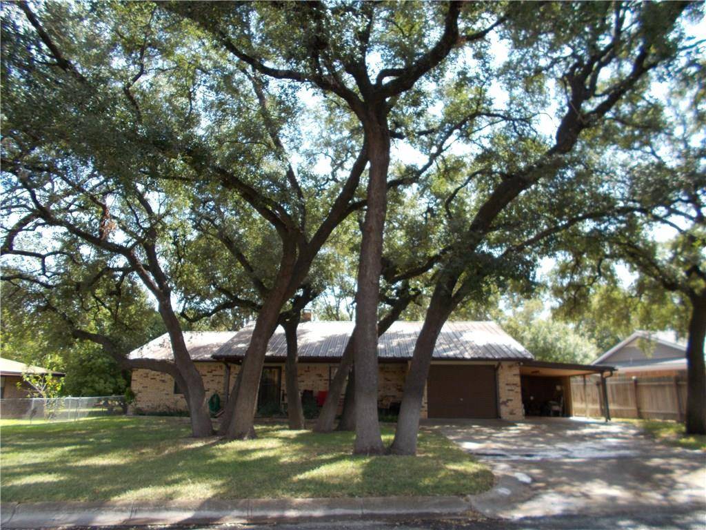 6 Ramsey LN, Lampasas, TX 76550