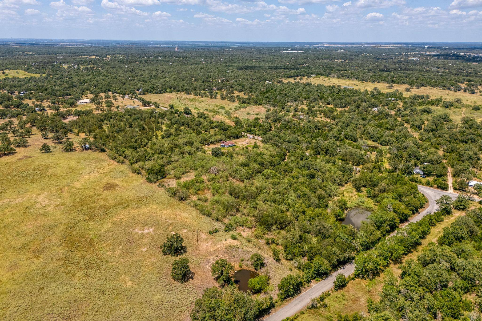 448 Jenkins RD, Cedar Creek, TX 78612