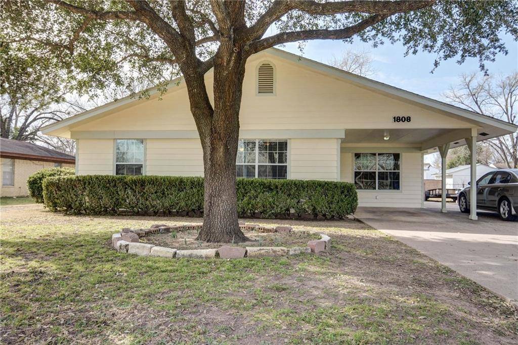 1808 Carter ST, Bastrop, TX 78602
