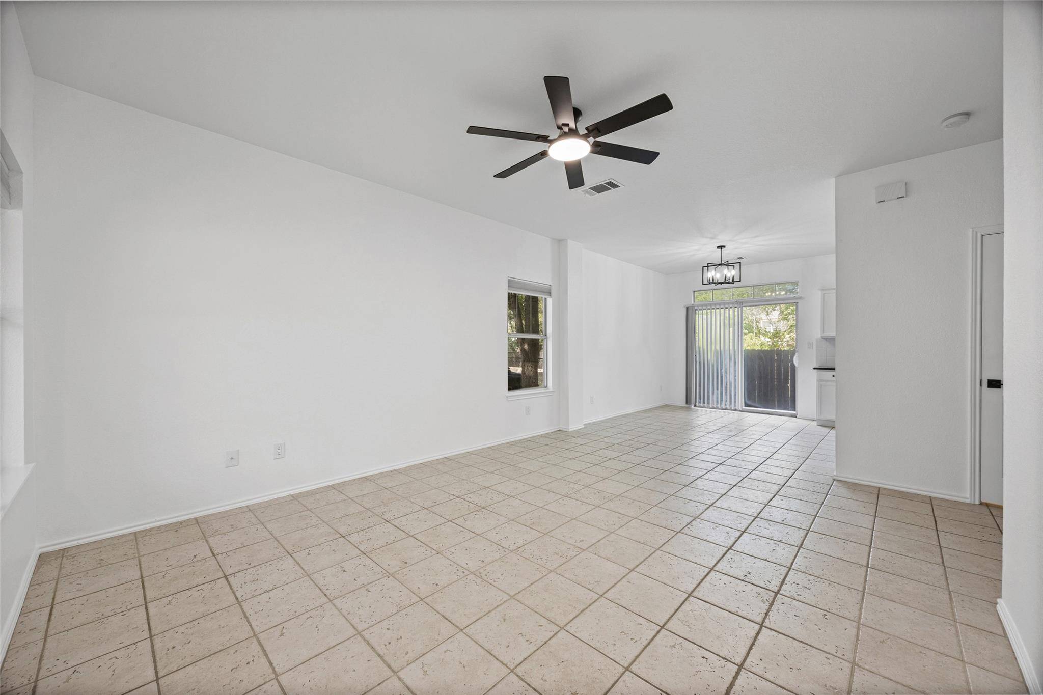 4501 Whispering Valley DR #29, Austin, TX 78727