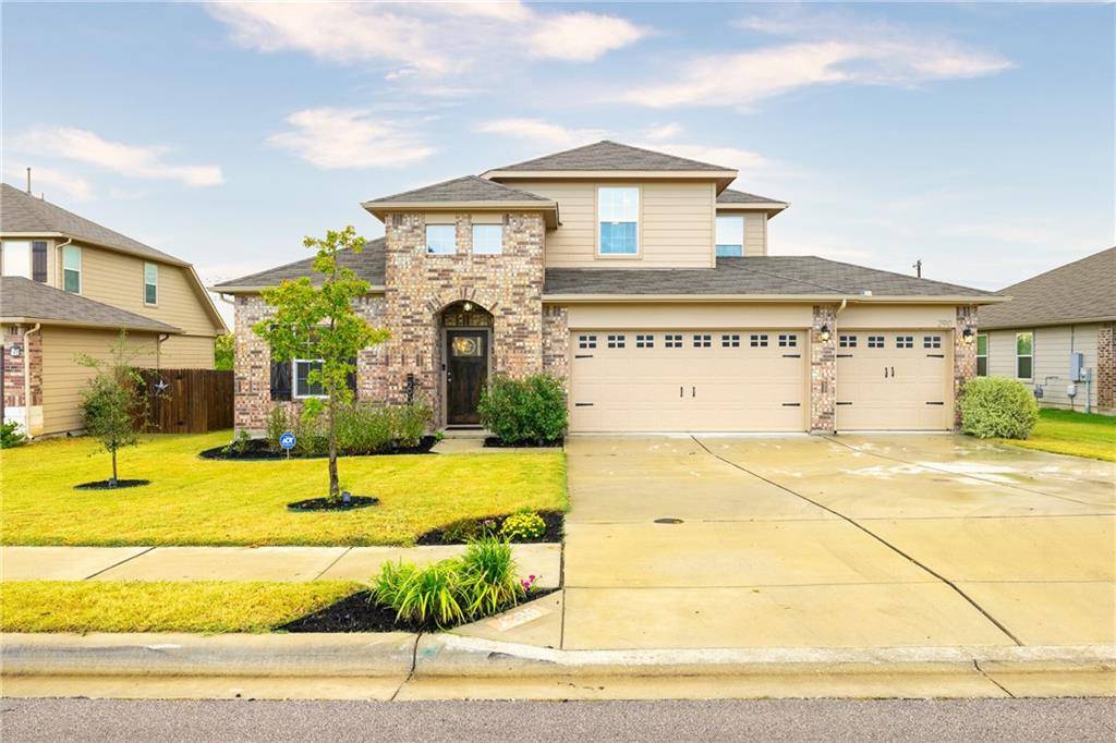 290 James Adkins DR, Kyle, TX 78640