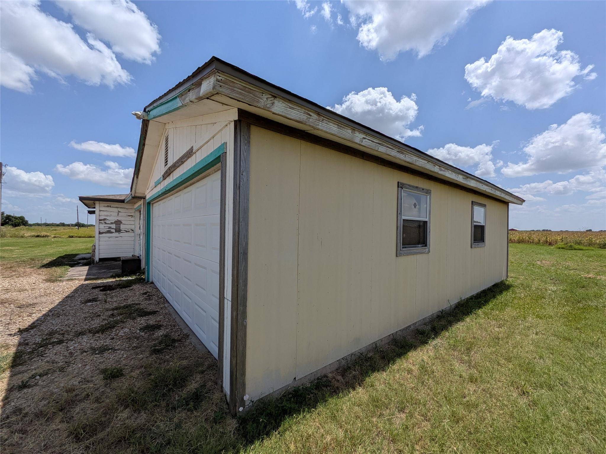 1401 N Highway 95 HWY, Granger, TX 76530