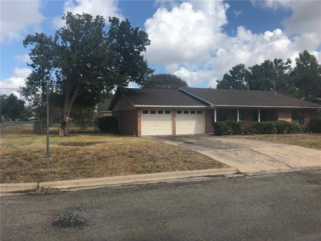 601 Sams ST, Taylor, TX 76574