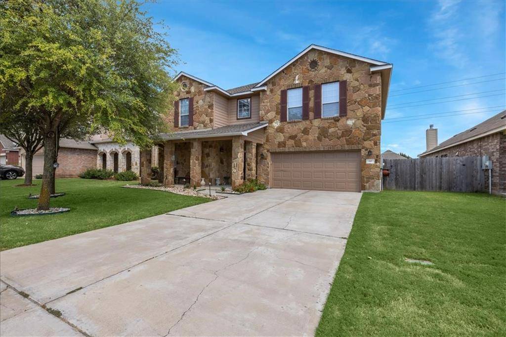 110 Emory Fields DR, Hutto, TX 78634