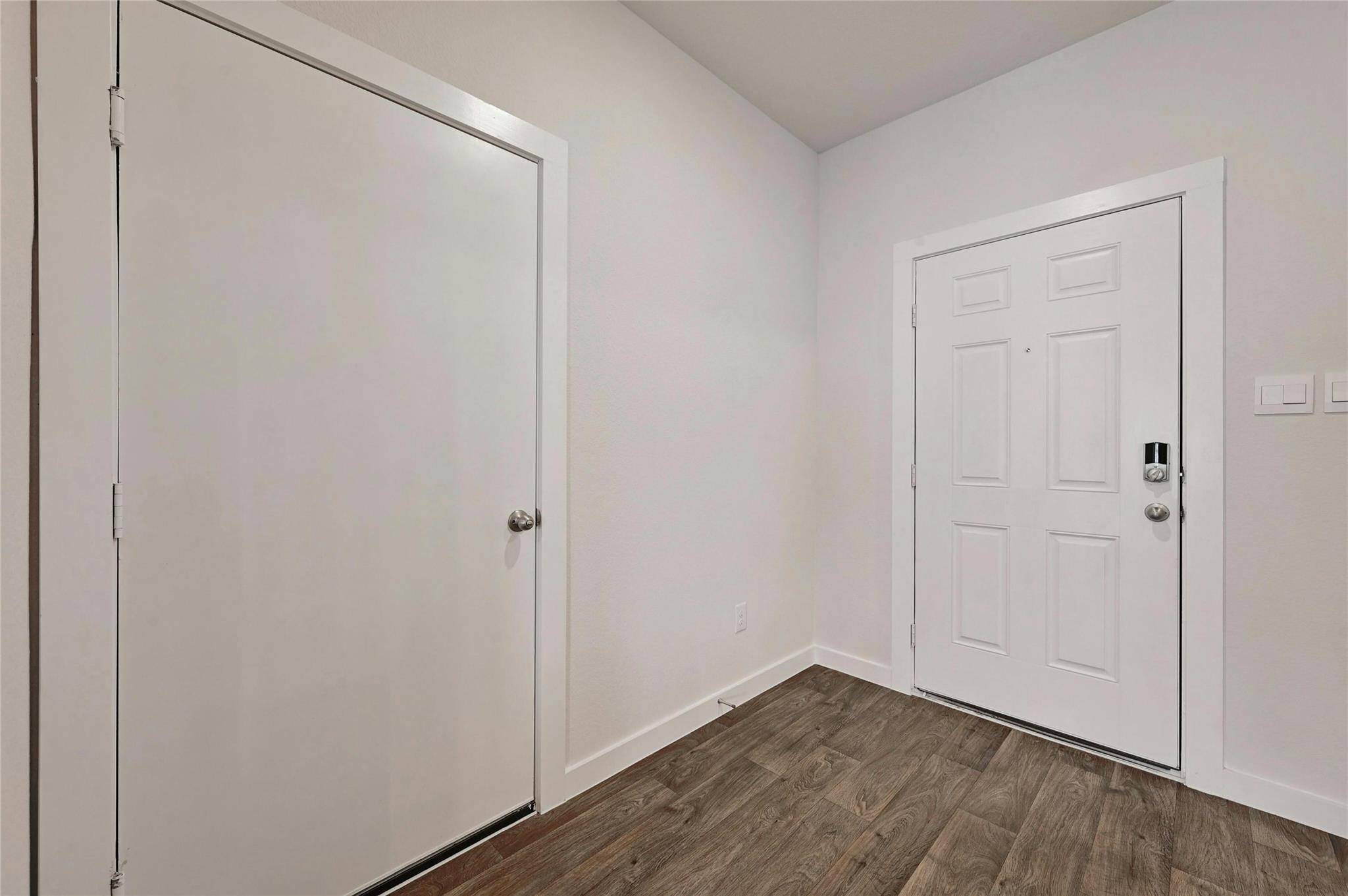 313 MERRIMAN RD, San Marcos, TX 78666