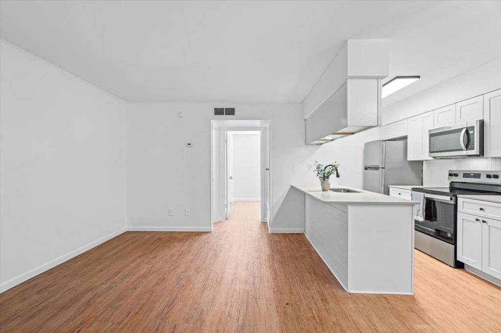 3704 Speedway #102, Austin, TX 78705