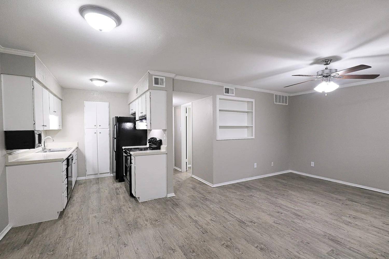 8100 N Mopac EXPY #03-111, Austin, TX 78759
