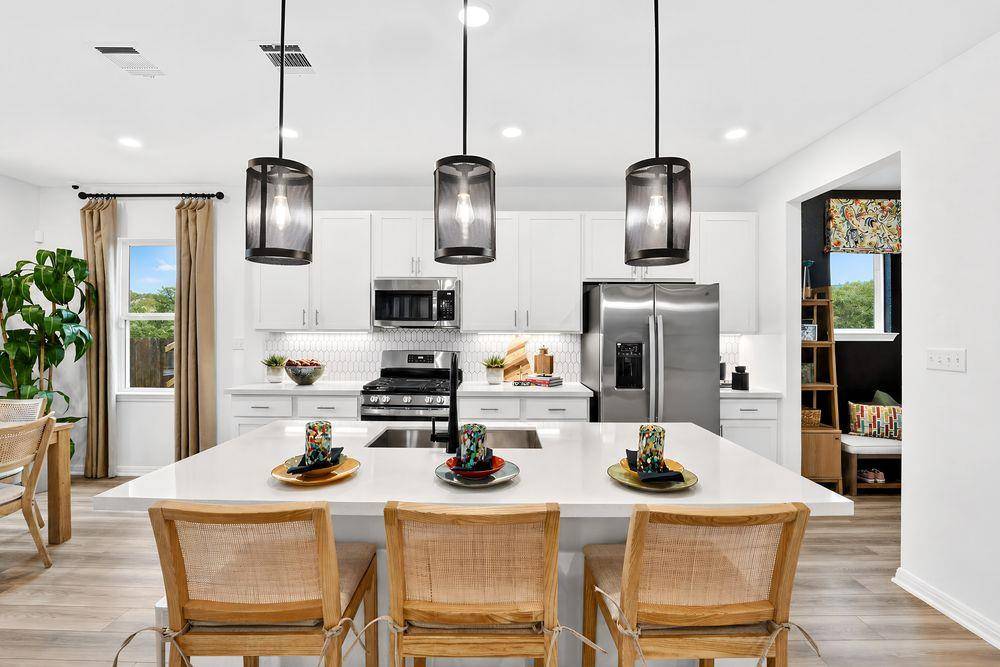 171 Montoro ST, Dripping Springs, TX 78620