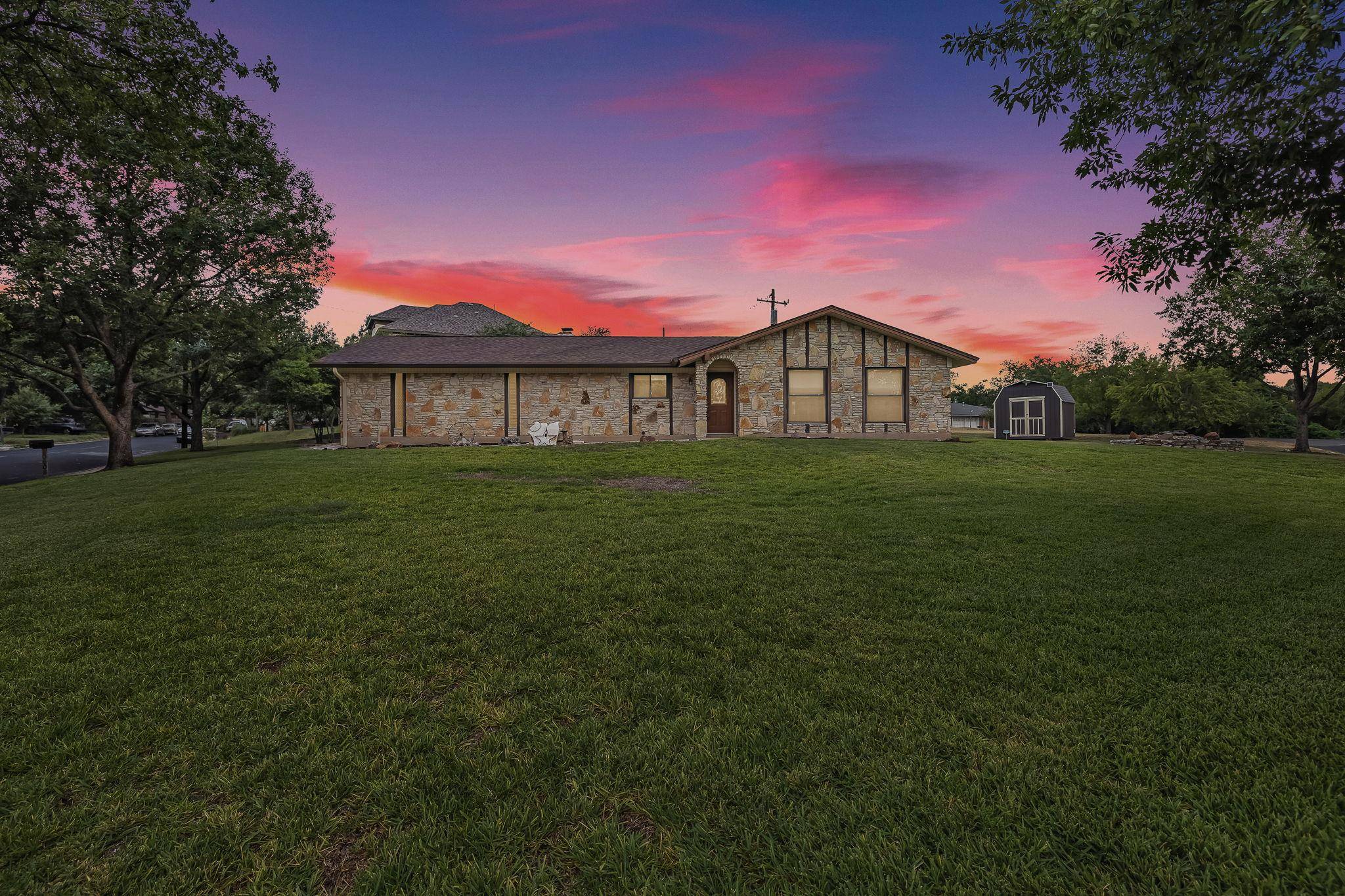 10608 Denell CIR, Austin, TX 78753
