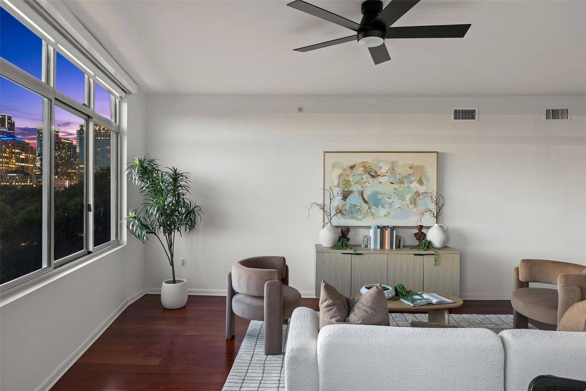 54 Rainey ST #502, Austin, TX 78701