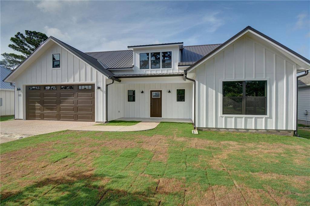 160 Manawianui DR, Bastrop, TX 78602