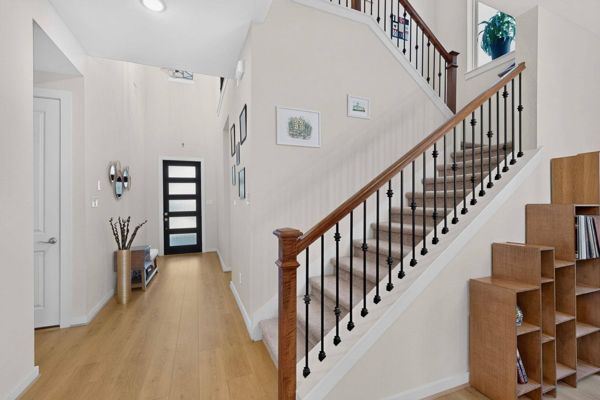 4010 Flowstone LN, Round Rock, TX 78681