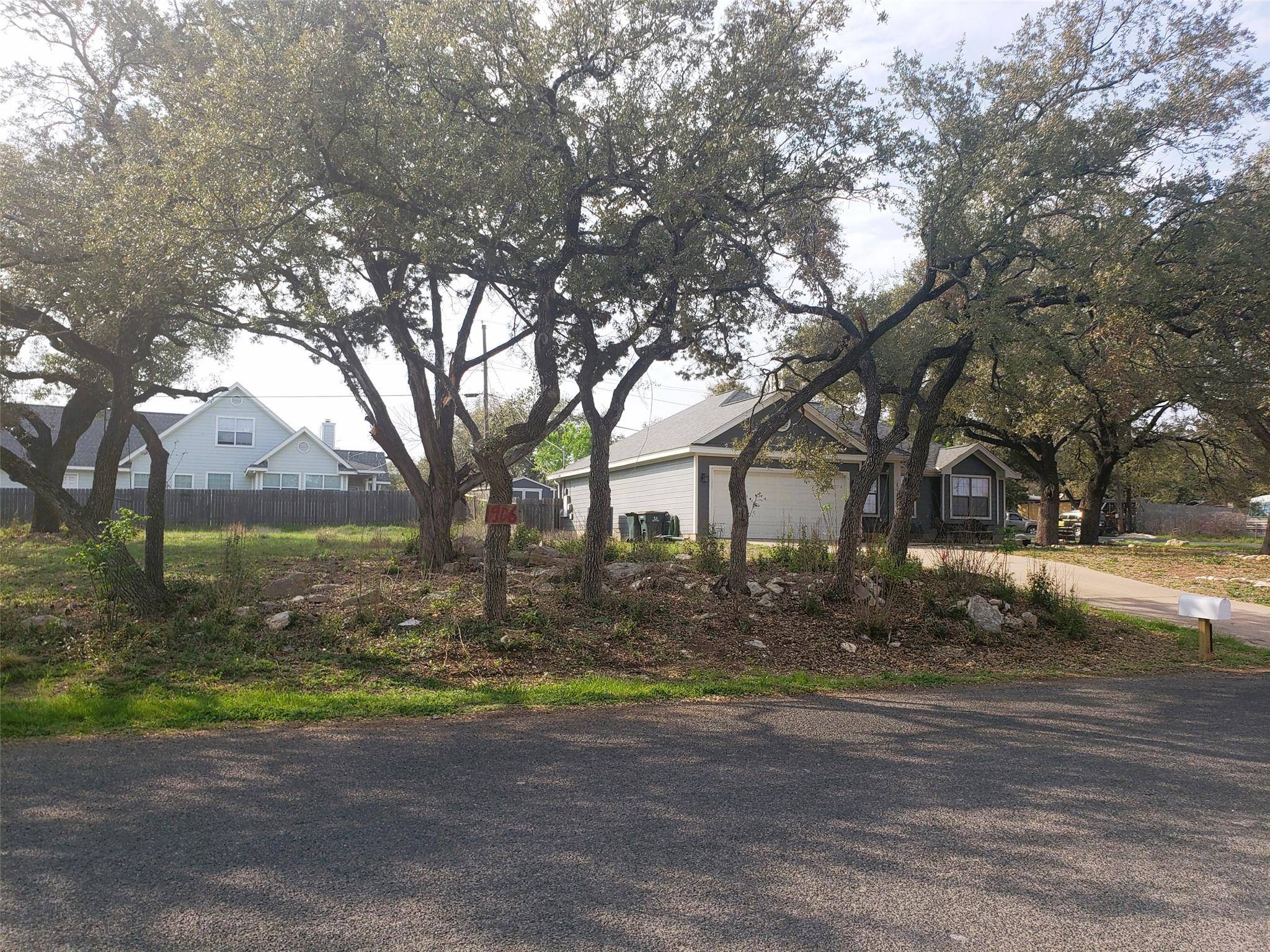 1906 Crazyhorse PASS, Austin, TX 78734