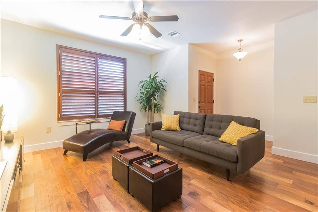 2101 Town Centre DR #2003, Round Rock, TX 78664