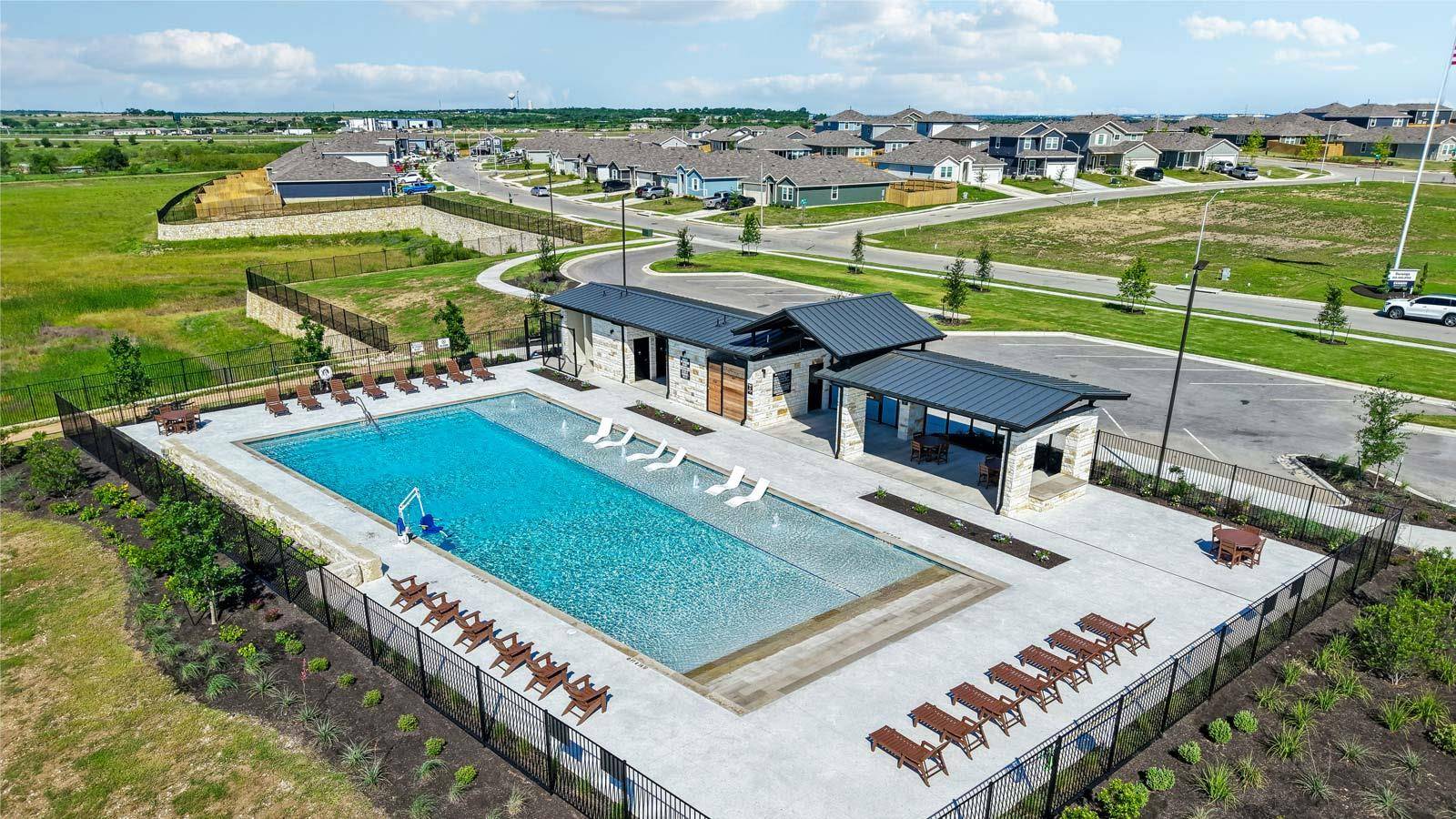 12112 Silverston Tree Bend, Mustang Ridge, TX 78610