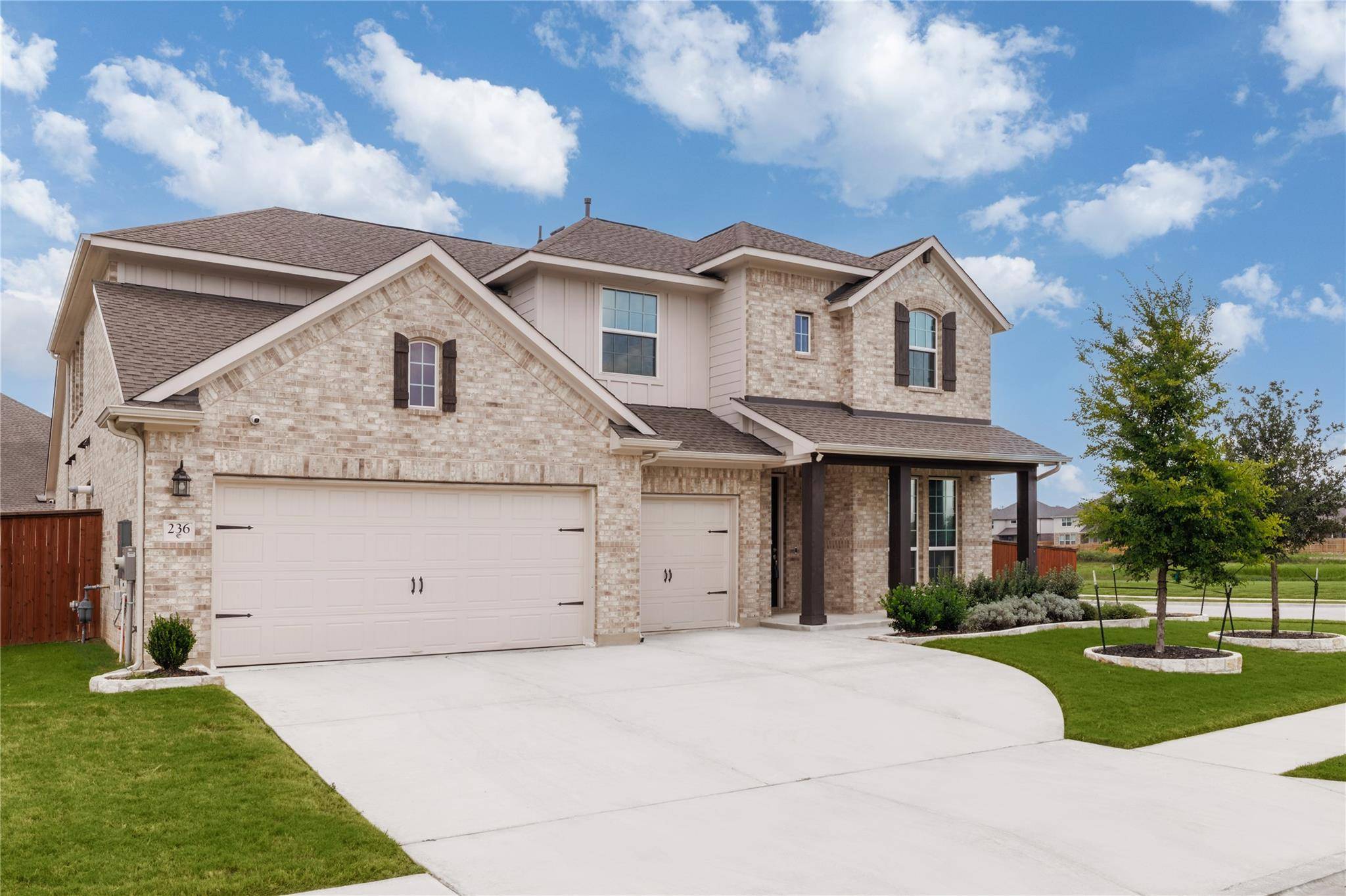 236 Charbono ST, Leander, TX 78641