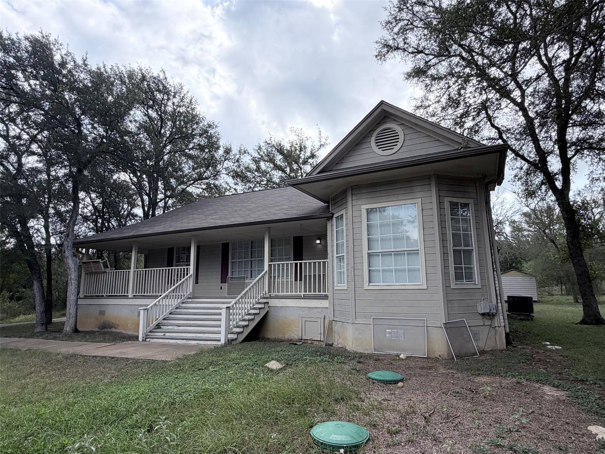 123 Mesa Verde DR, Cedar Creek, TX 78612