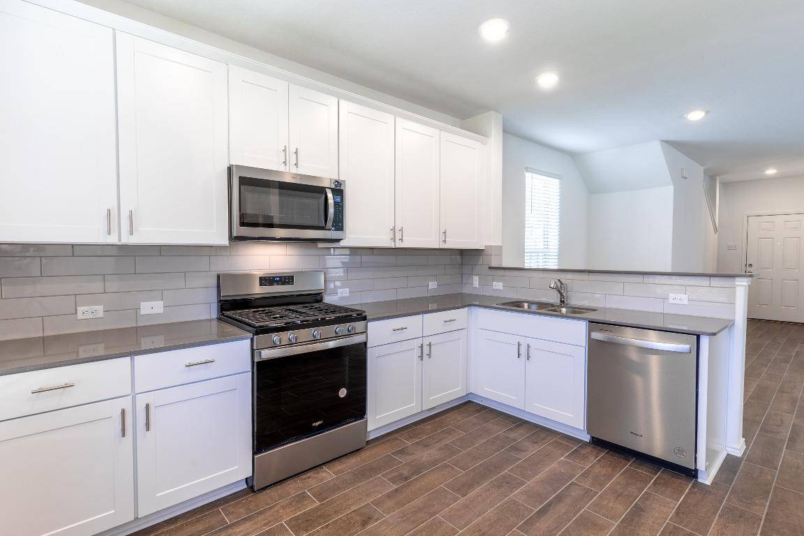 308 Redonda DR, Liberty Hill, TX 78642