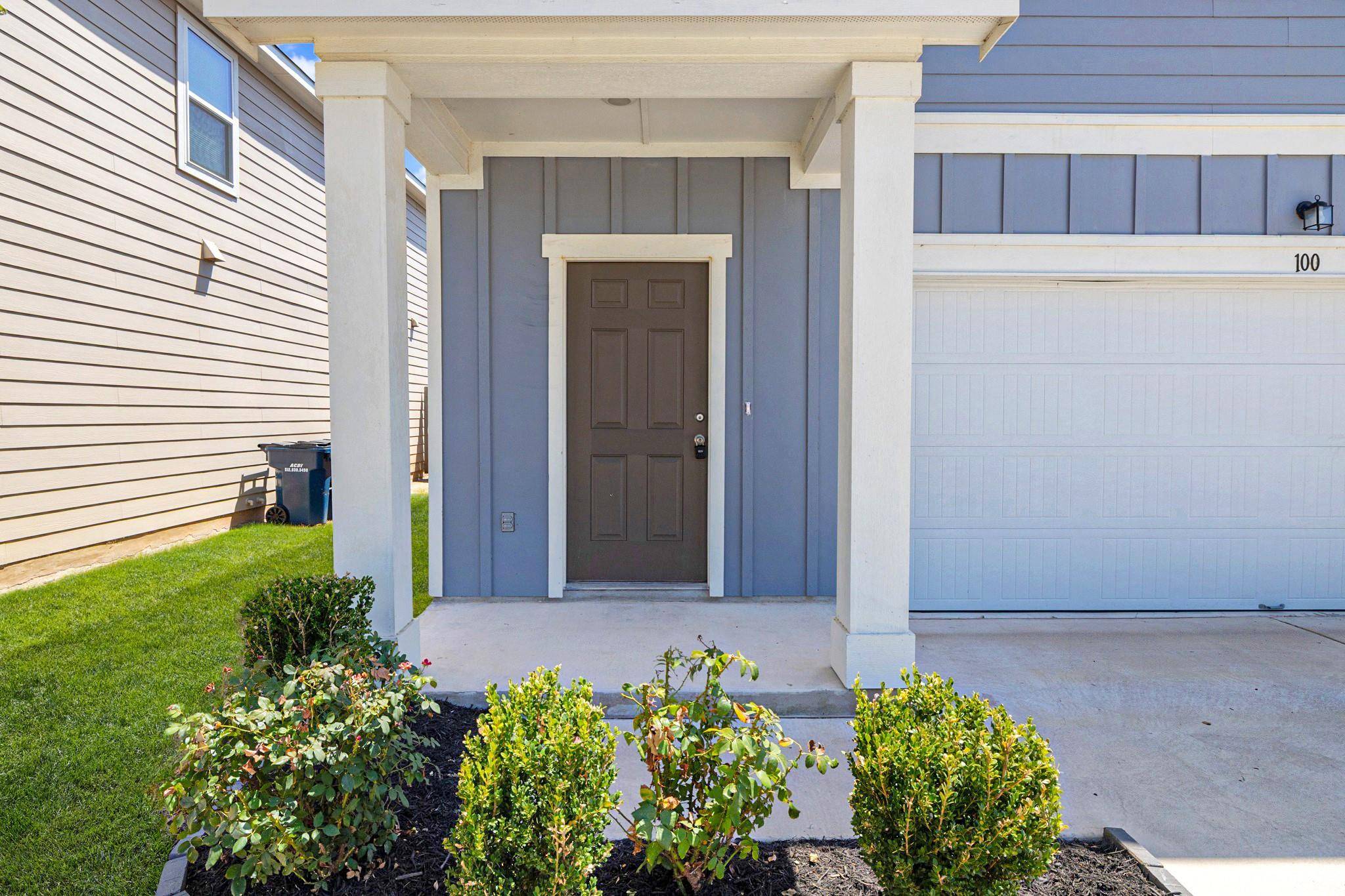100 Waterbuck LOOP, Hutto, TX 78634