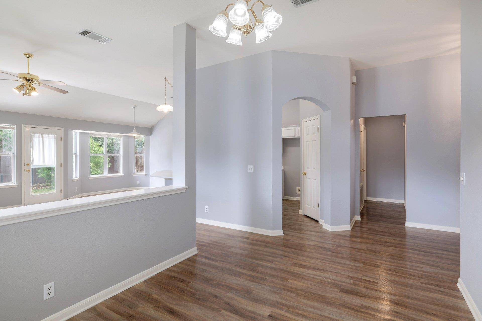 1706 COLUMBINE LN, Leander, TX 78641