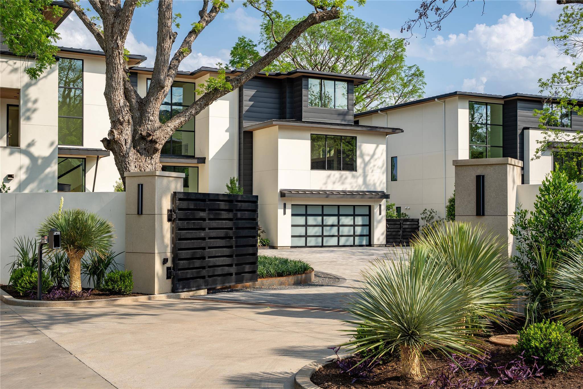 2503 Westlake DR #301, Austin, TX 78746