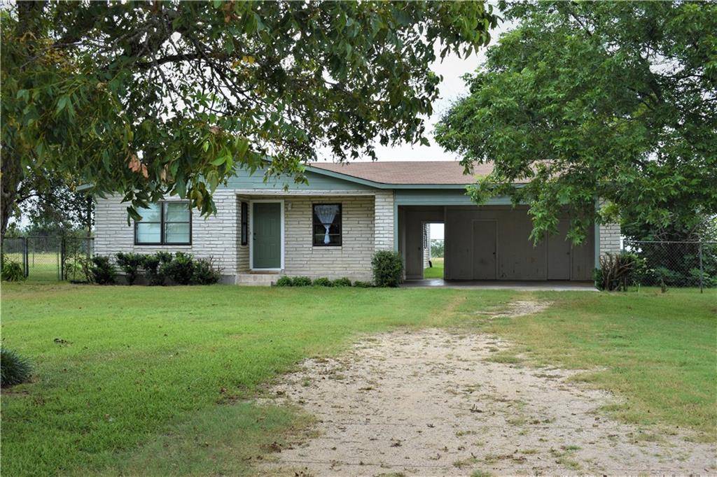 8423 S US Highway 77 HWY, Rockdale, TX 76567