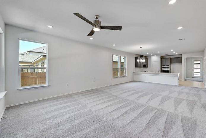 12529 Hallstatt DR, Manor, TX 78653
