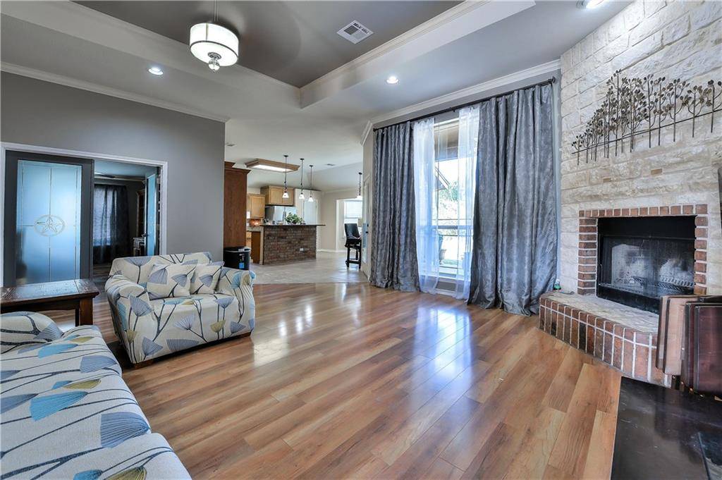933 County Road 3350, Kempner, TX 76539