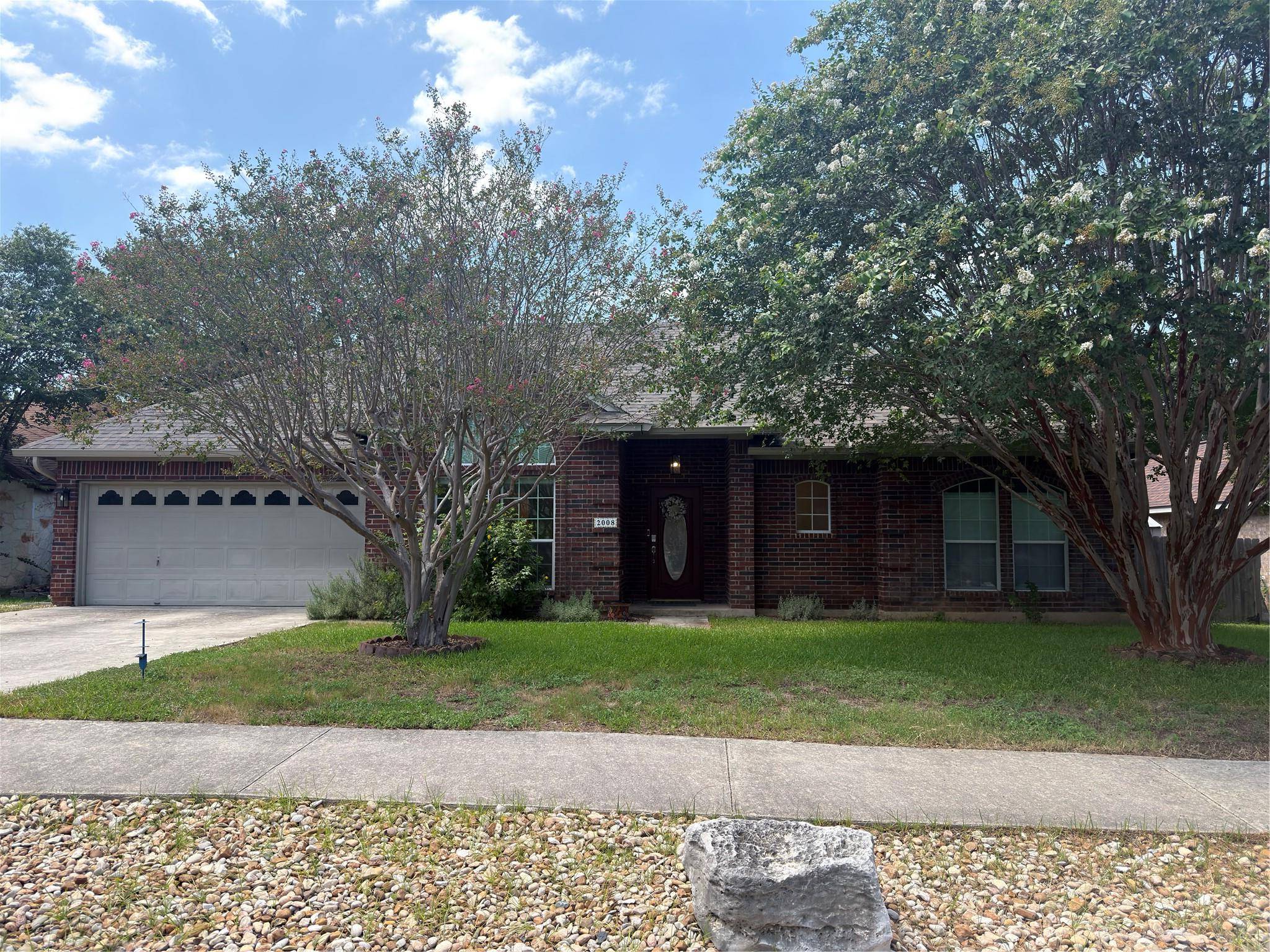 2008 Lancaster ST, San Marcos, TX 78666