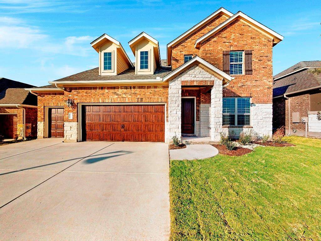 1202 Knowles DR, Hutto, TX 78634