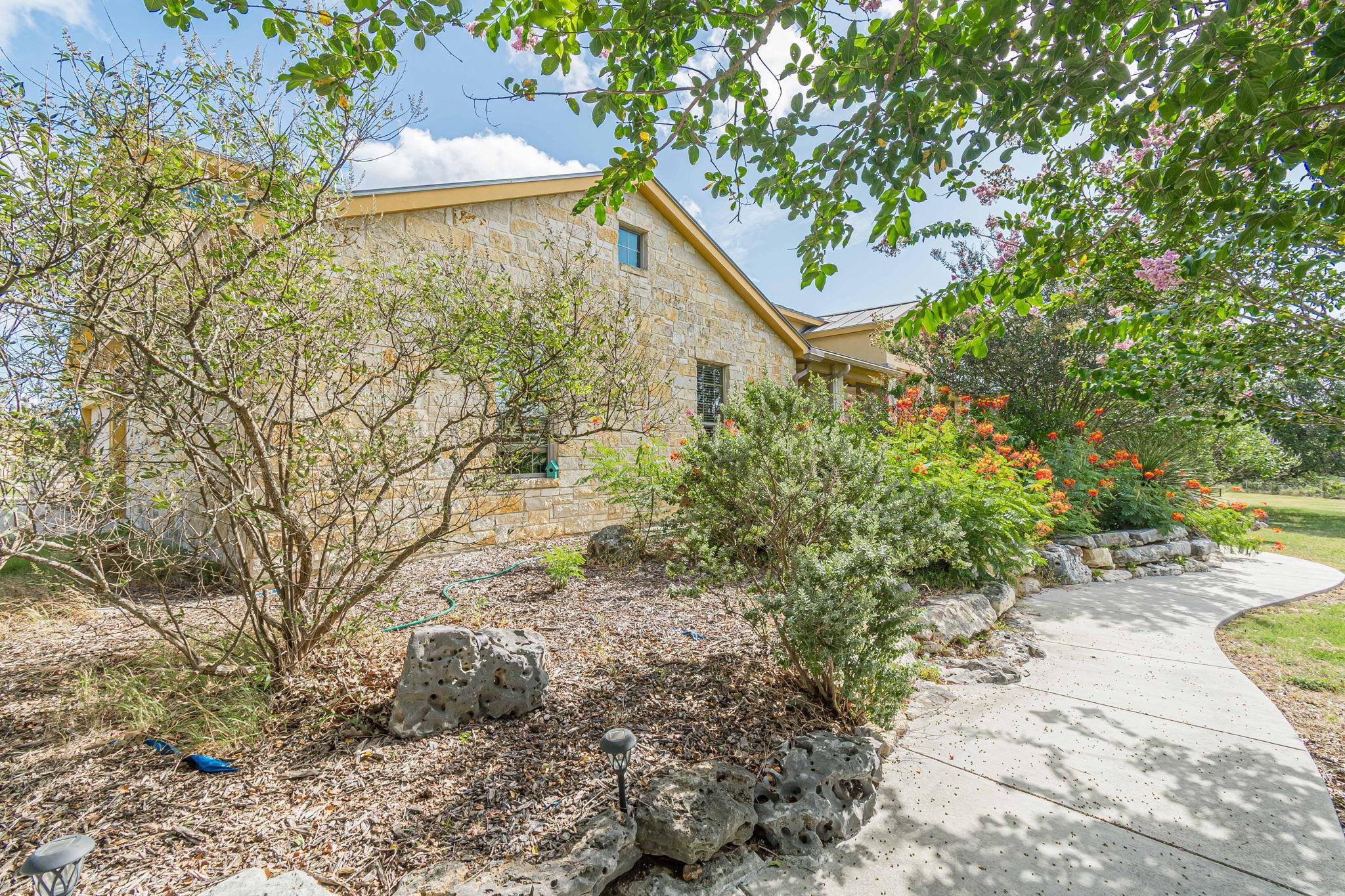 287 San Marcos TRL, New Braunfels, TX 78132