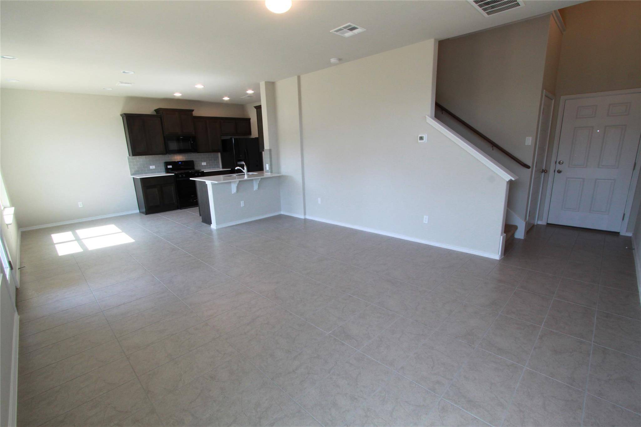 3651 Sandy Brook DR #206, Round Rock, TX 78665