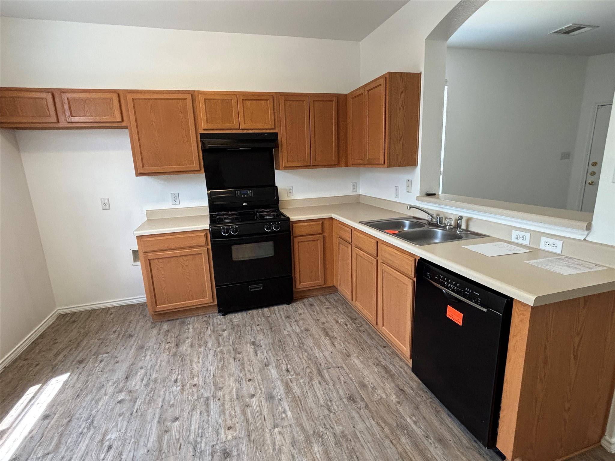 801 Jane Austen TRL #B, Pflugerville, TX 78660