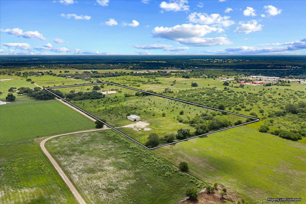 399 Prune RD, La Grange, TX 78945