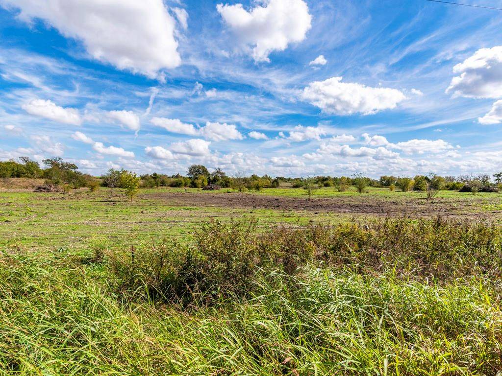 000 Sandeen RD #2, Manor, TX 78653