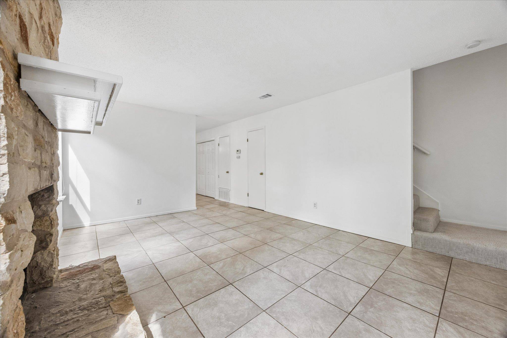 8202 Mescalero DR #A, Austin, TX 78736
