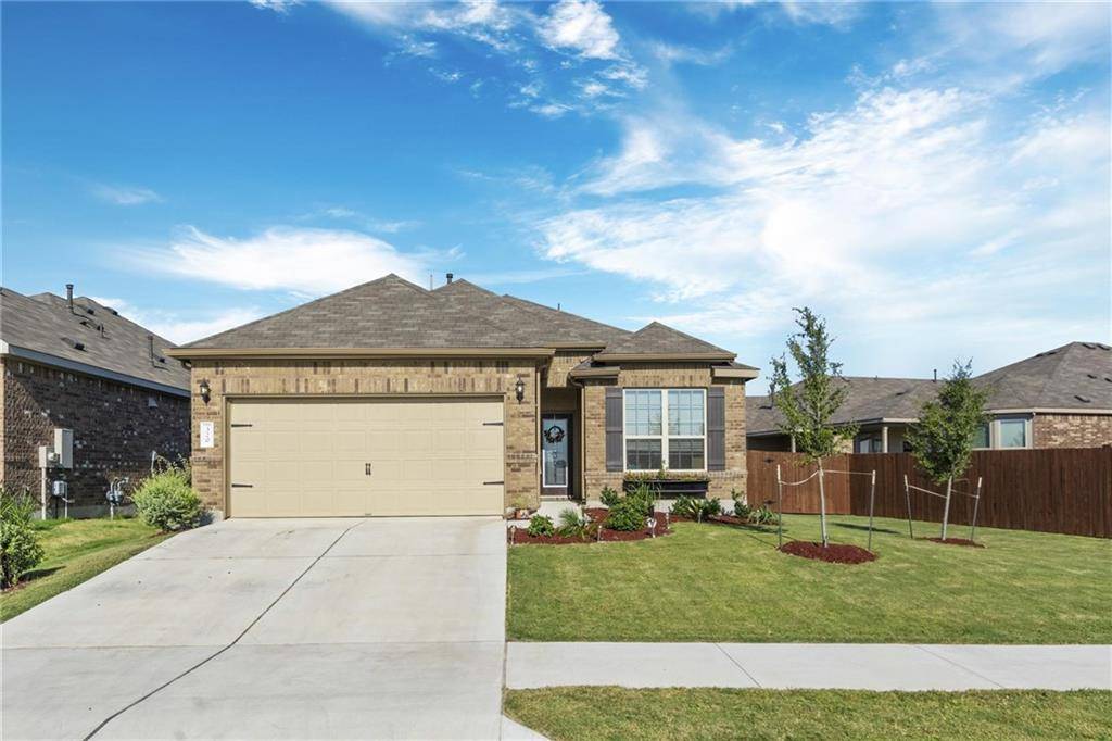 320 Cyril DR, Hutto, TX 78634